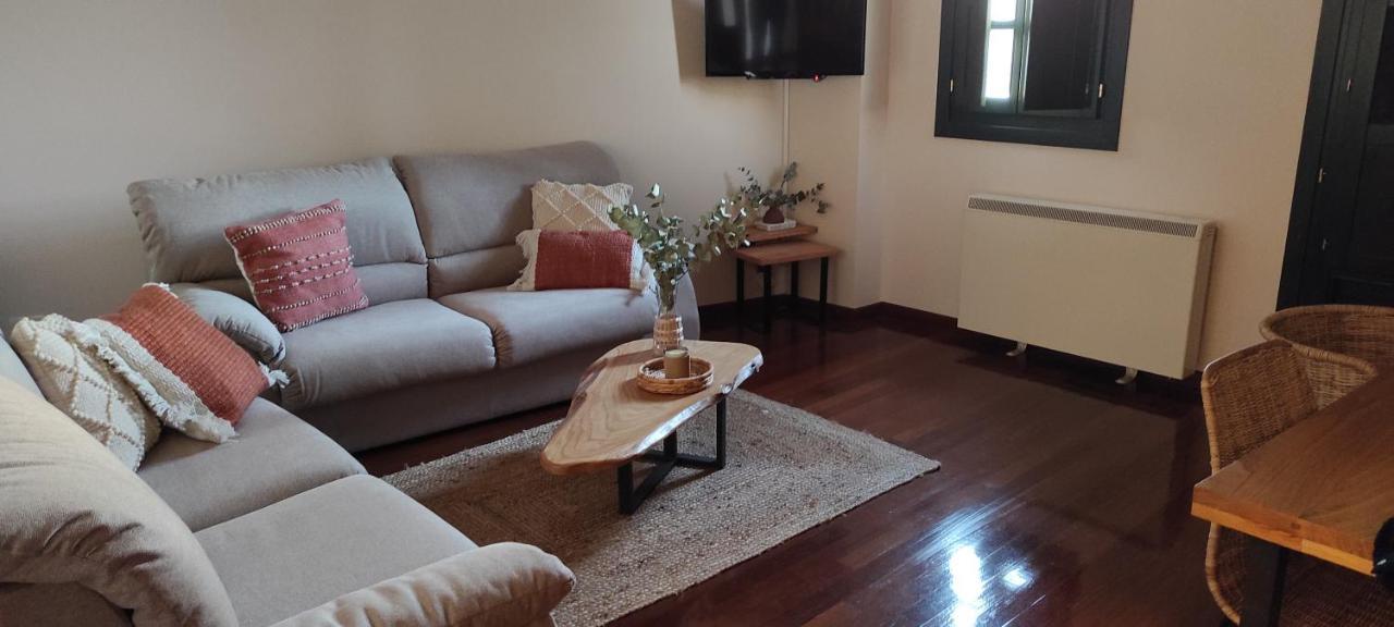 Apartamento Portovello Con Vistas Al Rio Allariz Kültér fotó
