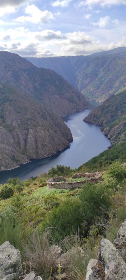 Apartamento Portovello Con Vistas Al Rio Allariz Kültér fotó